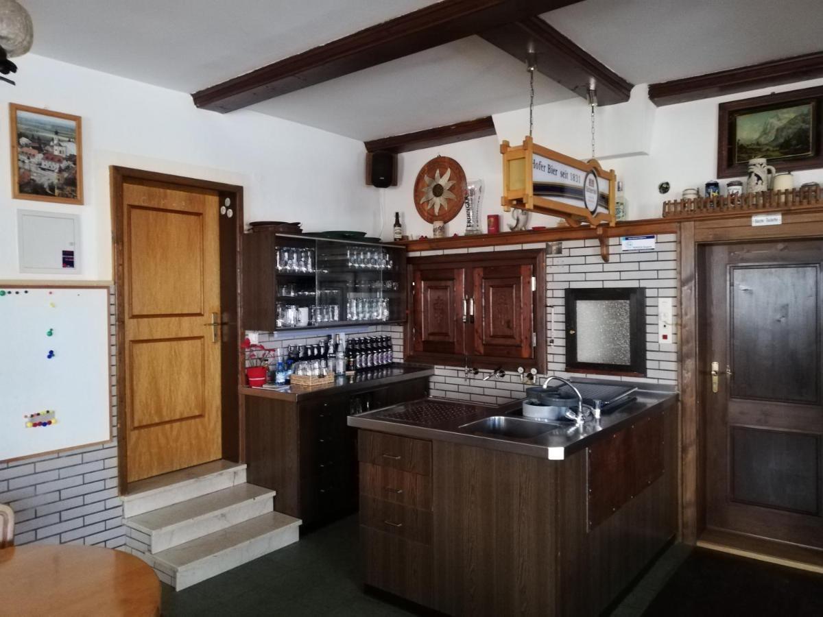 Gaststaette Liebl Hotel Wiesent Buitenkant foto