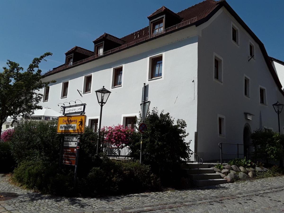 Gaststaette Liebl Hotel Wiesent Buitenkant foto